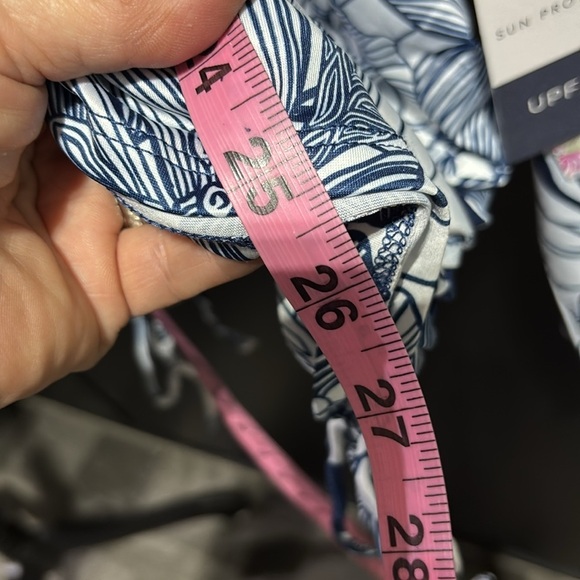 Stella Parker UPF 30+ sun protection,long sleeve tie up side ruching pattern top - Picture 11 of 11